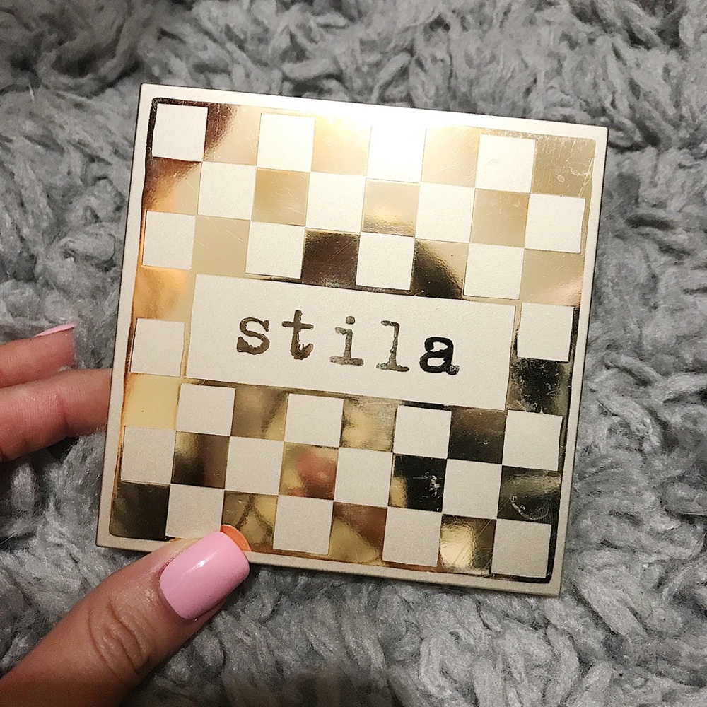 Stila Matte ‘N Metal Eyeshadow Palette